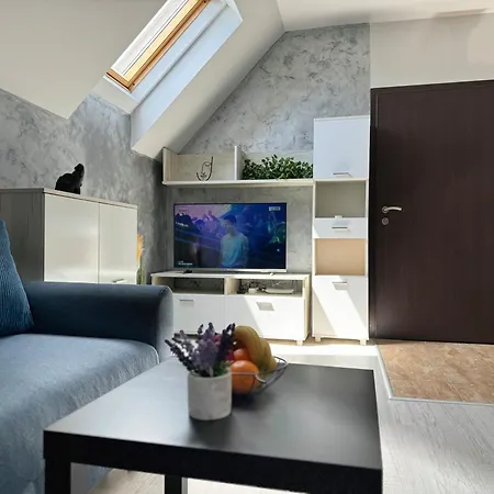 Daire Artistic For 4 Guests In *