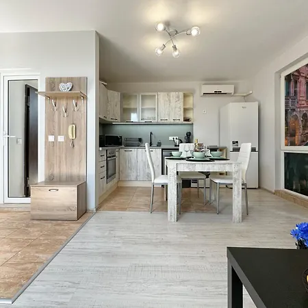 Artistic For 4 Guests In * Burgas