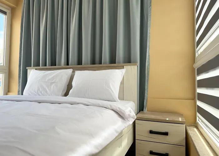 Apartament Artistic For 4 Guests In *